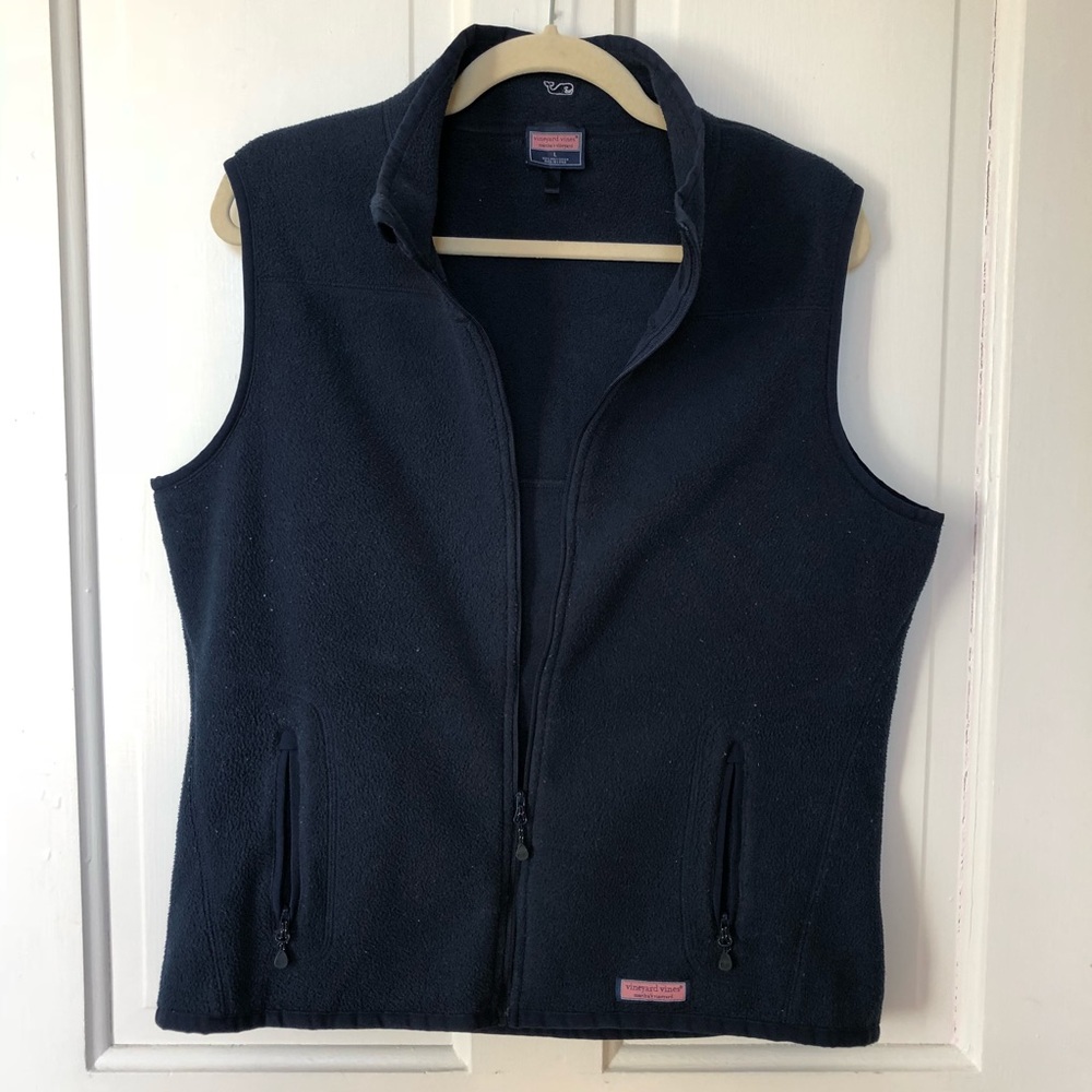 Vineyard Vines fleece vest
